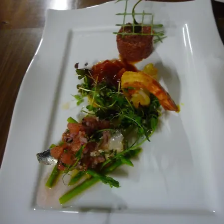 Ochsen & Restaurant / Basel بينزن