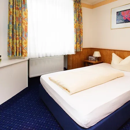 Ochsen & Restaurant / Basel Hotel 3*