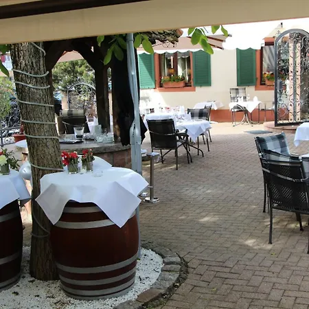 Hotel Ochsen & Restaurant / Basel