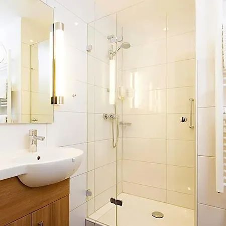 Hotel Ochsen & Restaurant / Basel Binzen