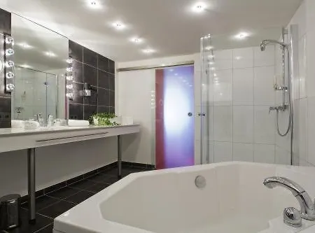 Otel Ochsen & Restaurant / Basel 3*